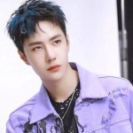 吃瓜娱乐圈王一博,多栖艺人崛起，娱乐圈顶流之路
